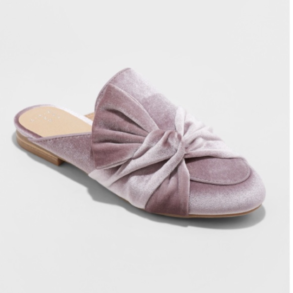 💜Holland Velvet A New Day Mules Lavender 💜 Lilac